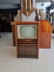 Antika Amerikan Kommodore TV, Plak ve Radyo